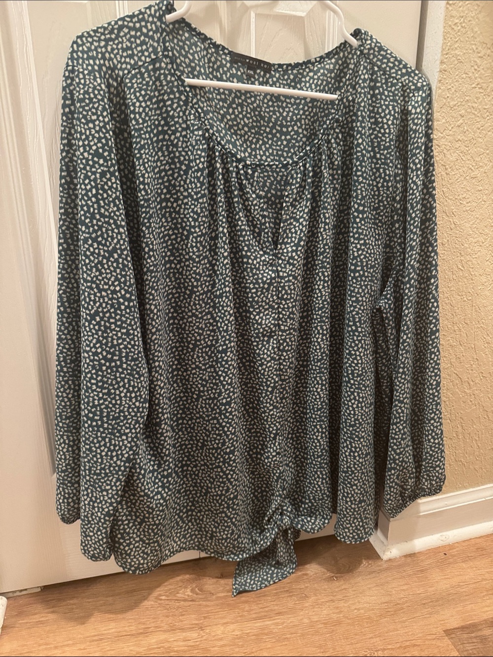 West Kei green Dot Tie-Hem Blouse